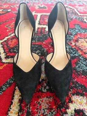 Never worn Minimalist Mark Fisher suede heels size 8